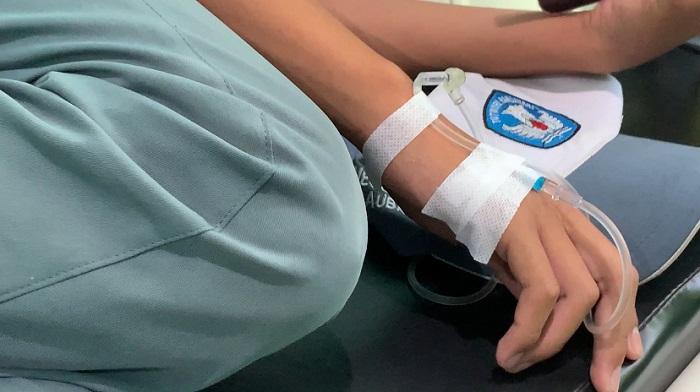 Pengakuan Siswa SMA di Baubau Sulawesi Tenggara Keracunan Usai Konsumsi MBG, Ayam Diduga Basi – Portal Kendari