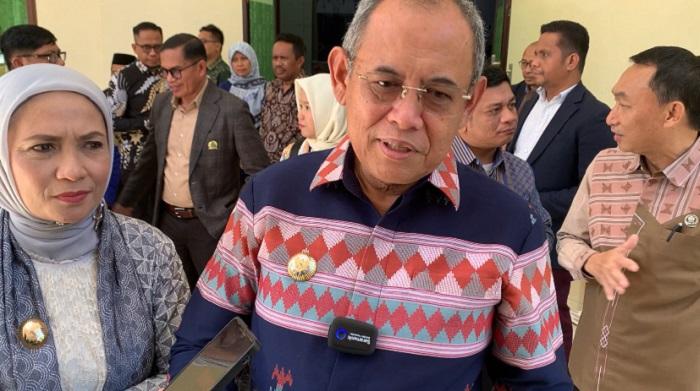 Wali Kota Baubau Sebut Insiden Dugaan Keracunan Siswa SMA Jadi Pembelajaran Bagi Dapur Penyedia MBG – Portal Kendari