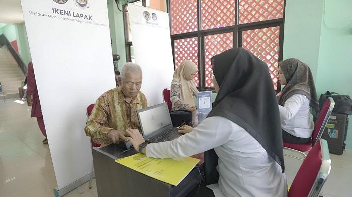 Dekatkan Layanan Keimigrasian, Imigrasi Kendari Laksanakan IKENI LAPAK di Konawe, Kolaka, Kolut – Portal Kendari