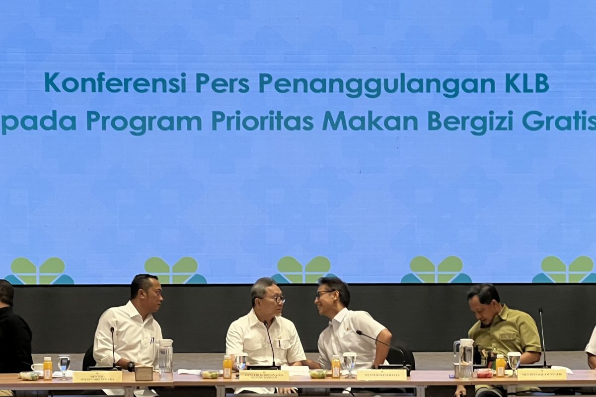 Menko Pangan wajibkan dapur MBG miliki SLHS guna cegah keracunan