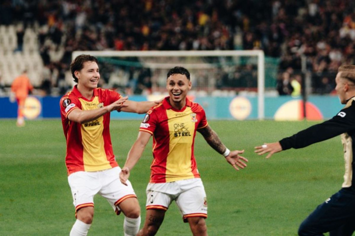 Dean James cetak dua assist, Go Ahead Eagles taklukkan Panathinaikos 2-1