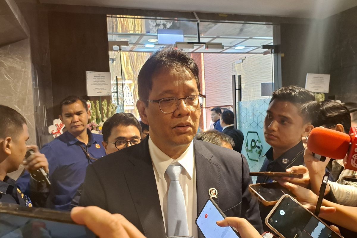 Pemerintah pastikan harga dan cukai rokok tak naik pada 2026
