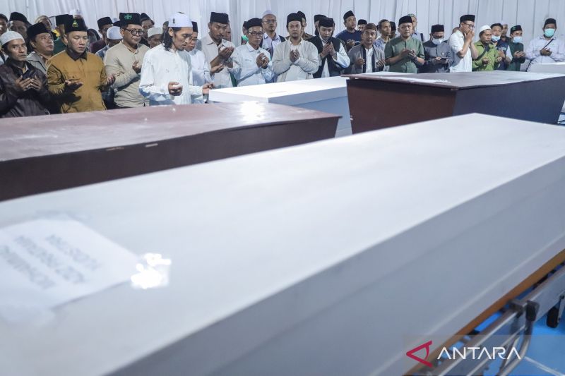 BNPB pastikan 63 jenazah korban Ponpes Al Khoziny berhasil dievakuasi