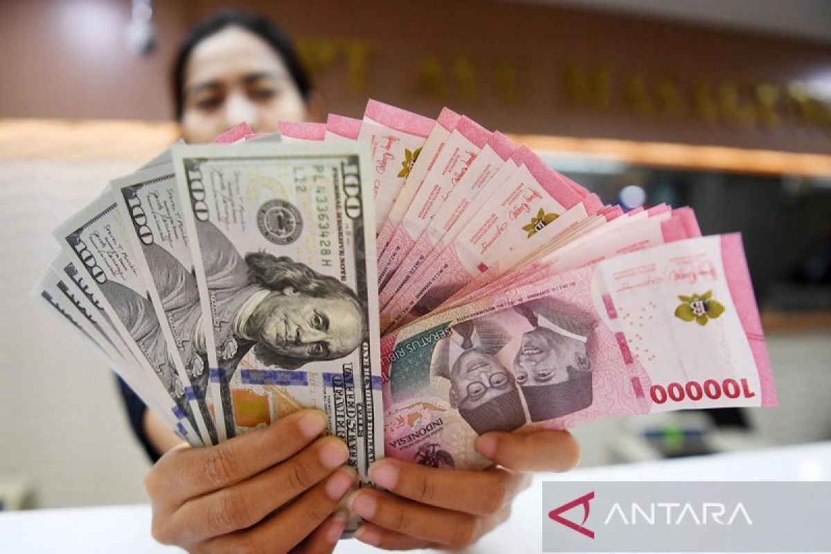 Rupiah pada Kamis pagi menguat 0,11 persen jadi Rp16.699 per dolar AS