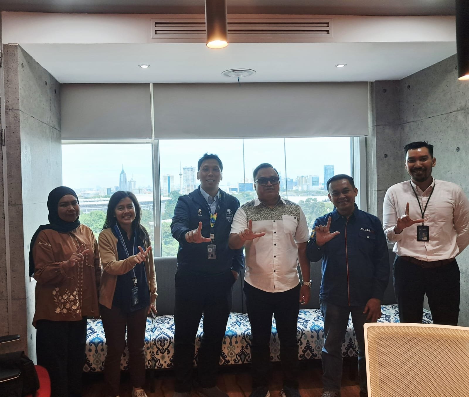 Harian Fajar dan FajarGroup Lakukan Media Visit ke Bank Mandiri Pusat, Perkuat Sinergi Media dan Dunia Perbankan